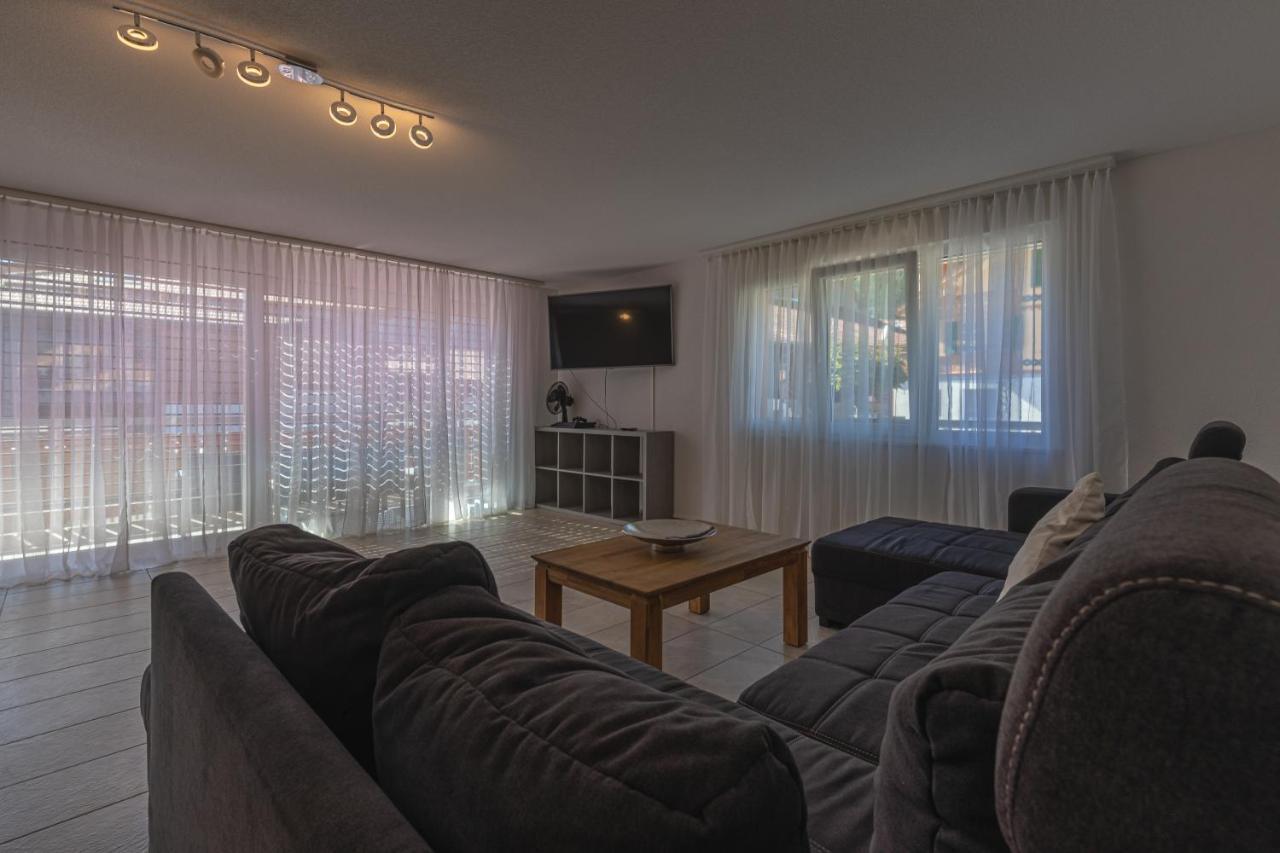 Schilthorn Apartment - Aare Jungfrau Ag Wilderswil Bagian luar foto